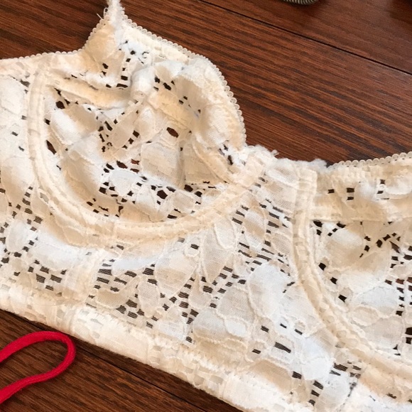 Bralettes - Picture 3 of 7